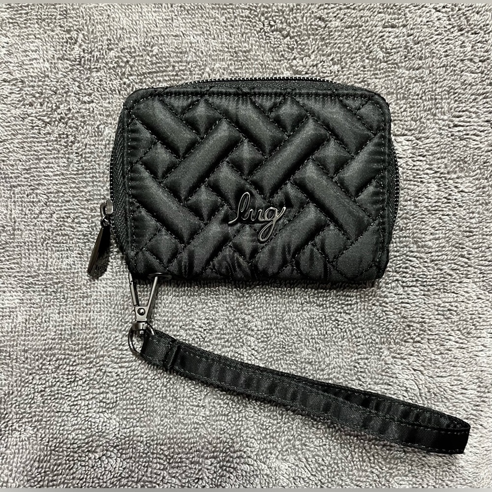 Lug Chipper Wristlet RFID wallet-NWOT